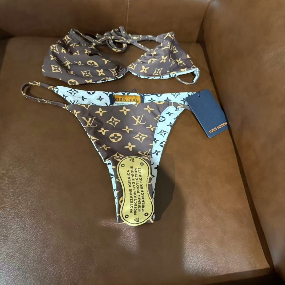 Louis Vuitton Reversible Monogram Triangle Bikini - image 4